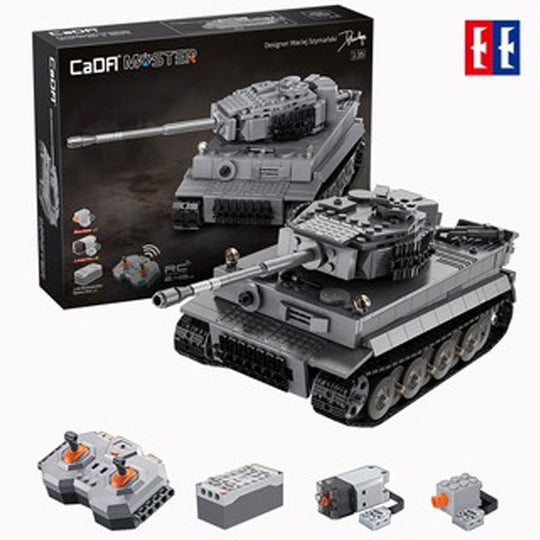 CaDA Masters WWII German Tiger Tank Remote Controlled Brick Building Set 925 Pieces