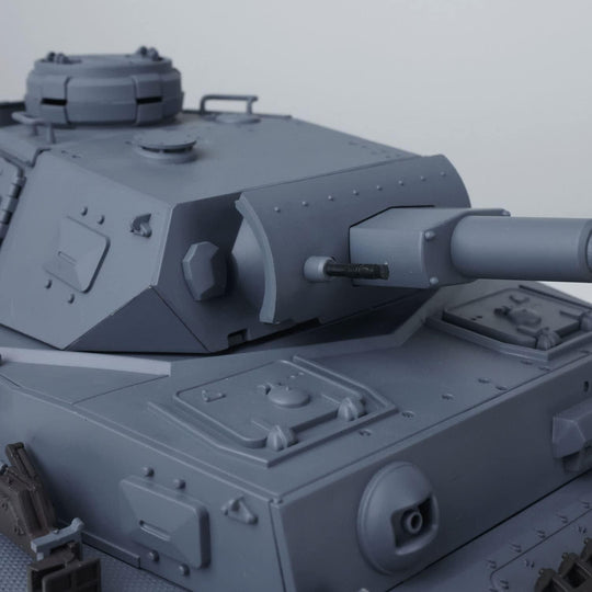 Heng Long 1/16 Panzer IV Ausf. F2 - Pro Edition