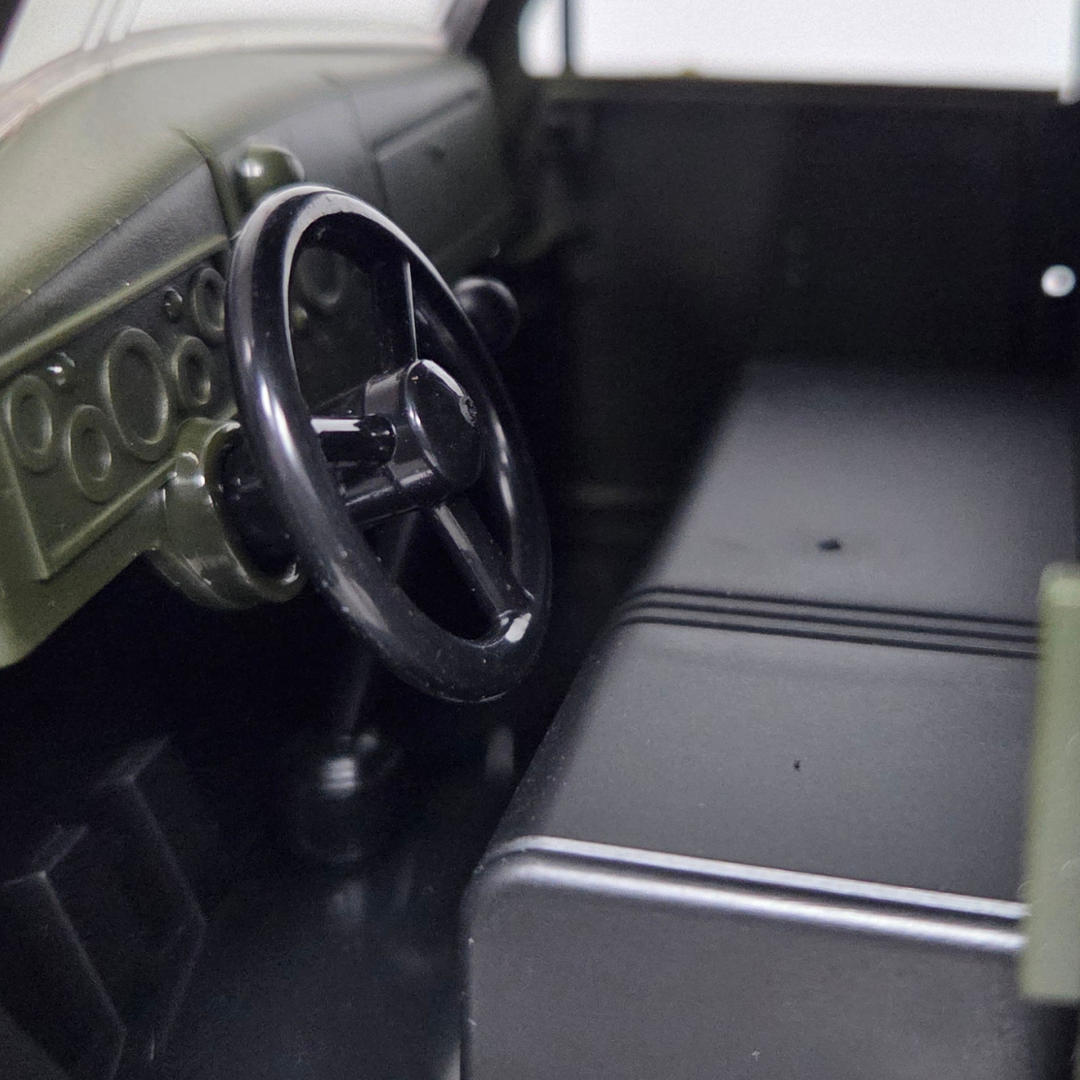 JJRC Transporter 2.4G 6WD Classic Military Cargo Truck