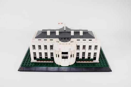 Oxford White House Brick Set – 930-Piece U.S. Landmark Model for History & Architecture Lovers