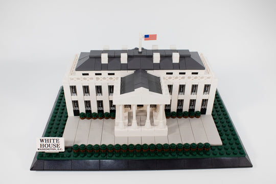 Oxford White House Brick Set – 930-Piece U.S. Landmark Model for History & Architecture Lovers