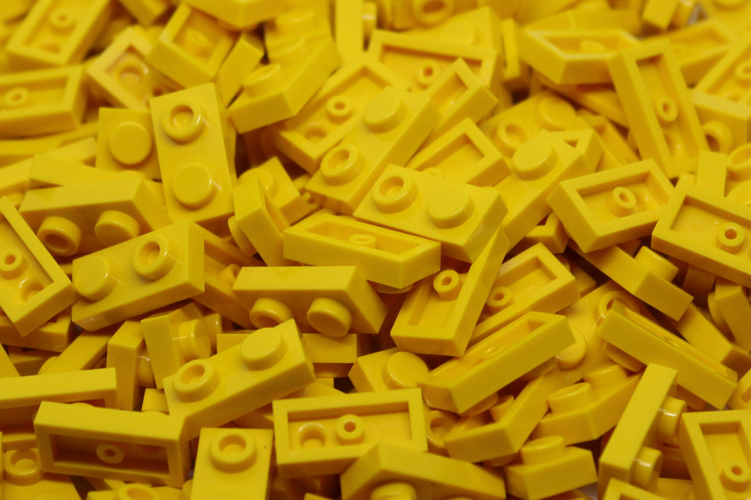 1X2X1/3 Stud Bricks 200 Pack (Yellow)
