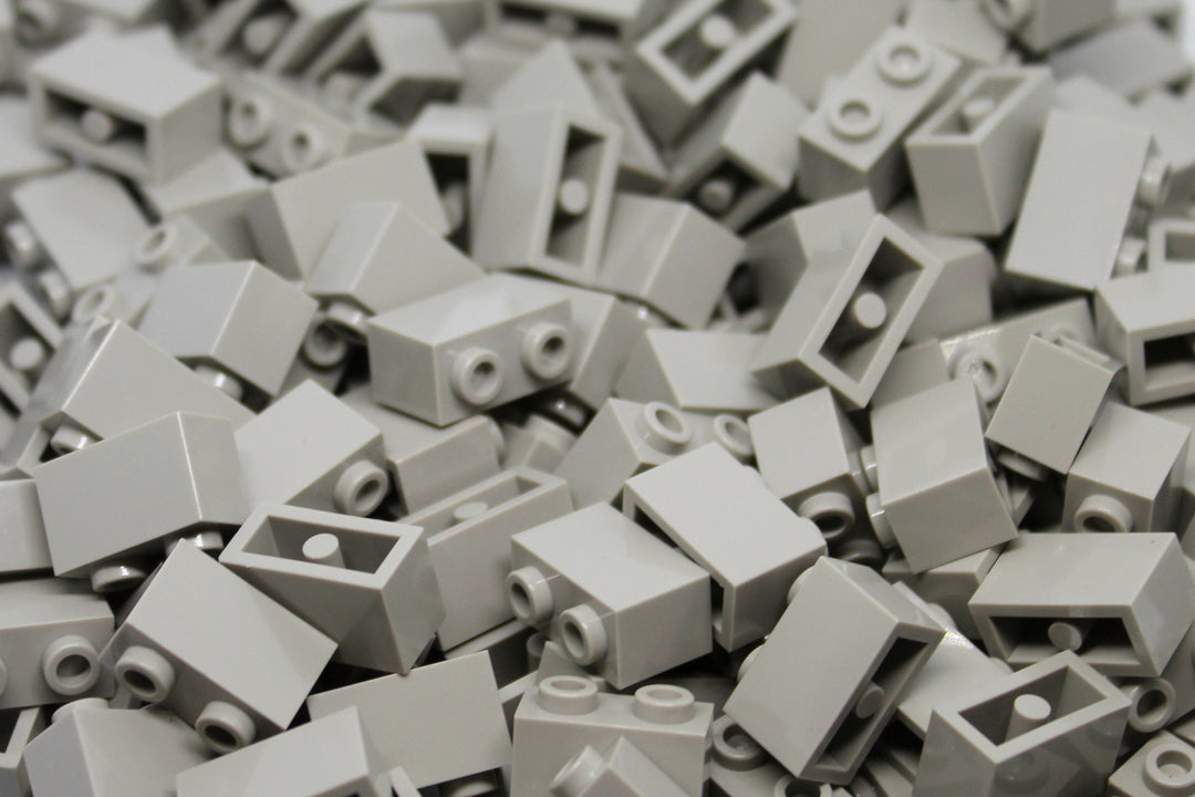 1x2 Stud Bricks 200 Pack (Light Gray)