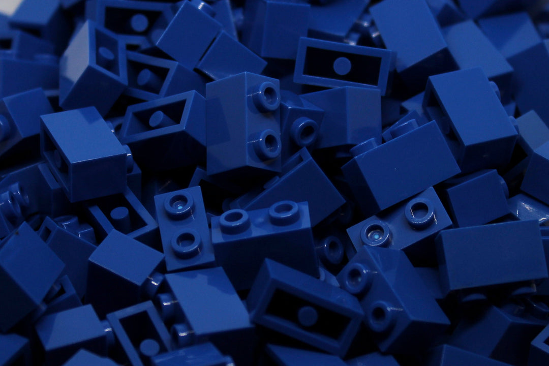 1x2 Stud Bricks 200 Pack (Royal Blue)