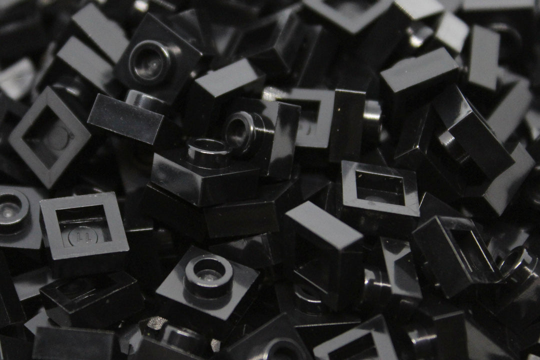 1X1X1/3 Stud Bricks 300 Pack (Black)