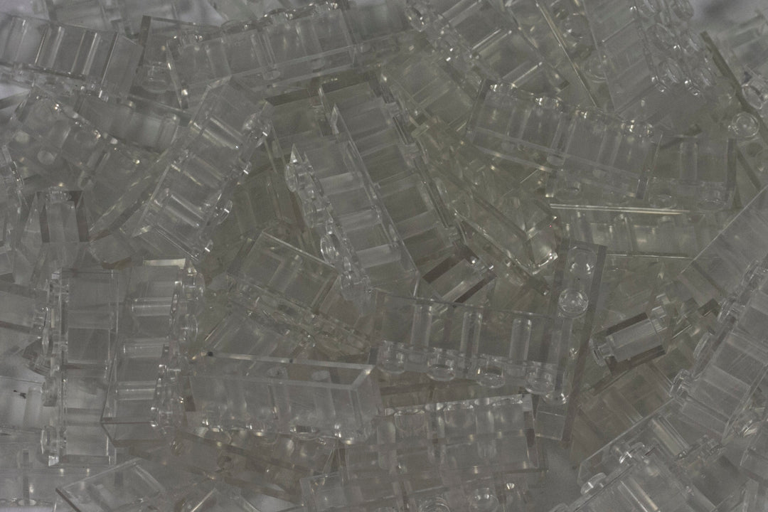 1x4 Stud Brick 100 Pack (Clear)