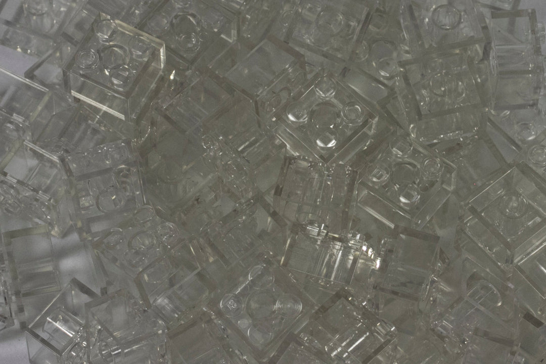 2x2 Stud Brick 100 Pack (Clear)