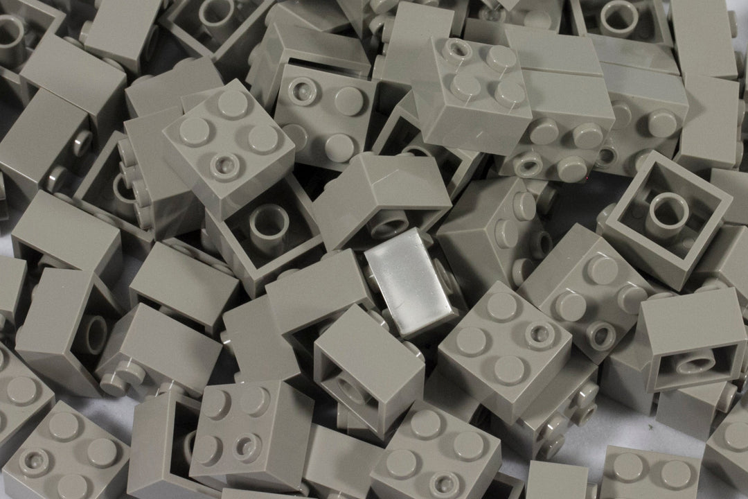 2x2 Stud Brick 100 Pack (Light Gray)