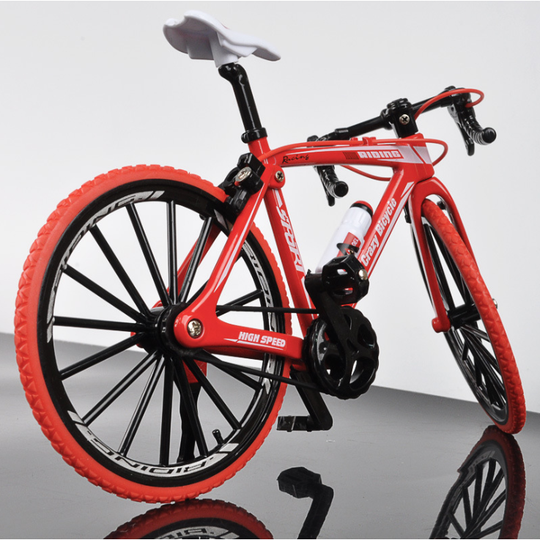 1/8th Scale Decorative Bike Accessory for RC Crawlers, Garages, Trailers, and Dioramas