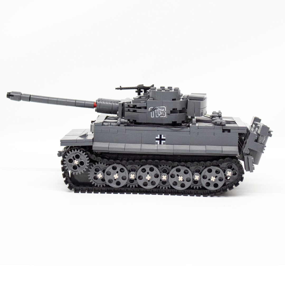 IMEX Oxford Tiger 1 Tank Brick Set – 689-Piece WWII German Heavy Tank Model