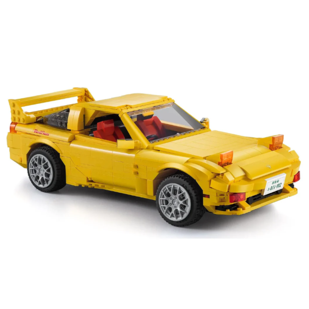 CaDA Mazda RX-7 FD3S Brick Model Kit