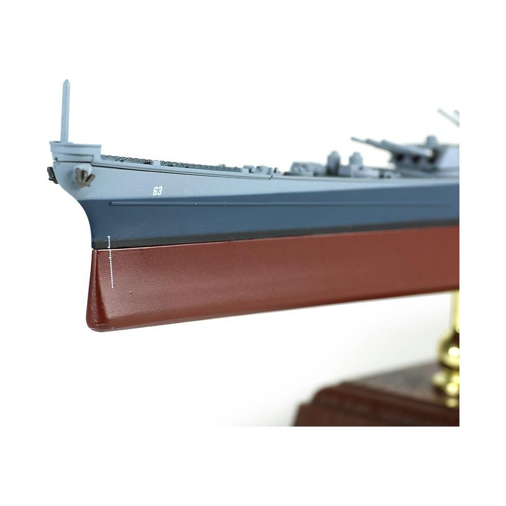 1:700th Die-cast USS Iowa Class Battleship, USS Missouri (BB-63) - Pacific Theater, Battles of Okinawa - Taigen Tanks